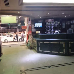 Nawarat Shams 1 Mecca