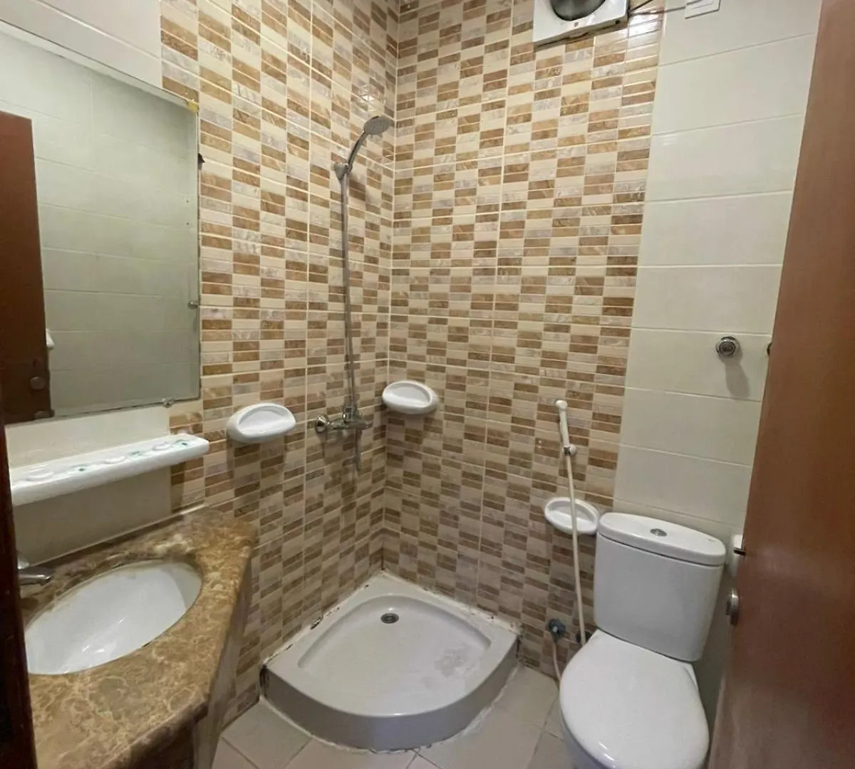 Sultan awtadHotel فندق اوتاد السلطان العزيزية مكة