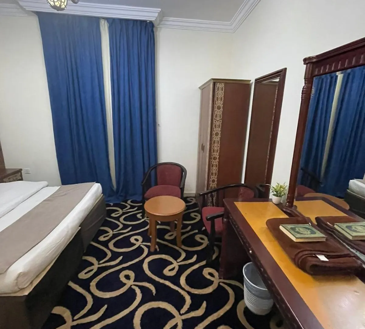 Sultan Awtadhotel فندق اوتاد السلطان العزيزية Mecca 3*,