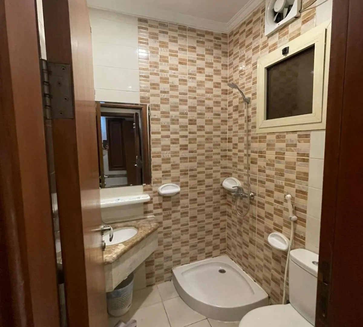 *** Hotel Sultan Awtadhotel فندق اوتاد السلطان العزيزية Mecca Saudi Arabia